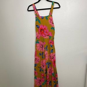 Billabong floral romper. New. Size medium